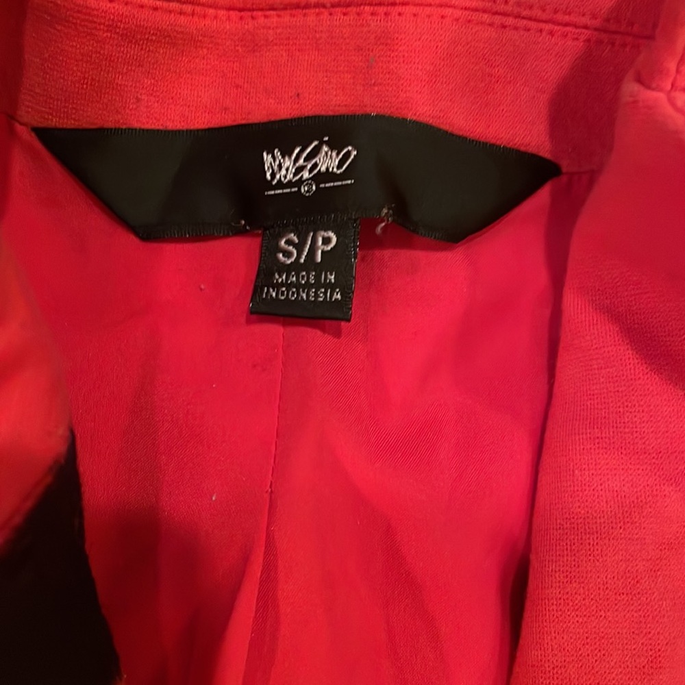 Red blazer - Picture 2 of 3